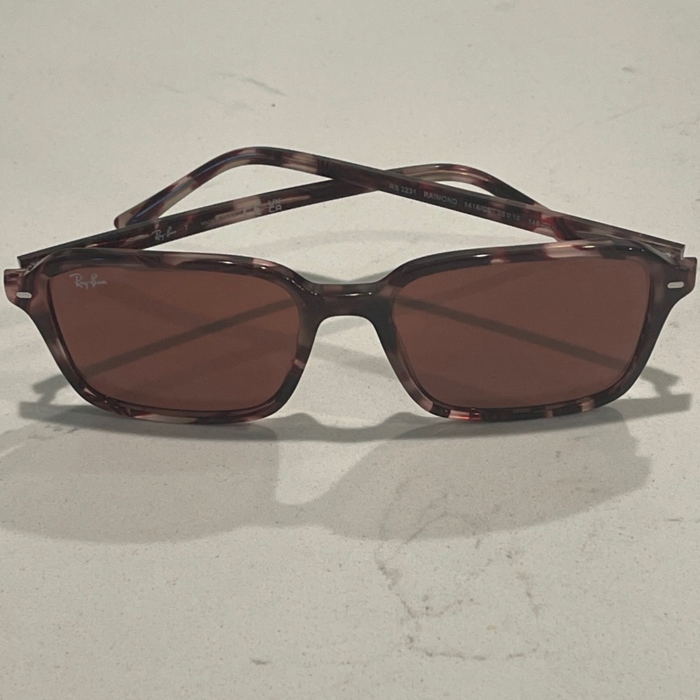 Ray-Ban Tortoise Patterned Sunglasses (New)